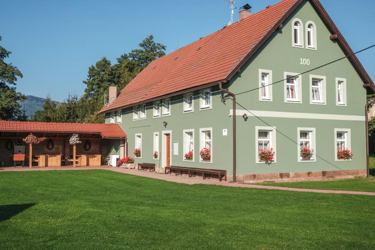 Penzion Stovka Božanov Exteriér fotografie