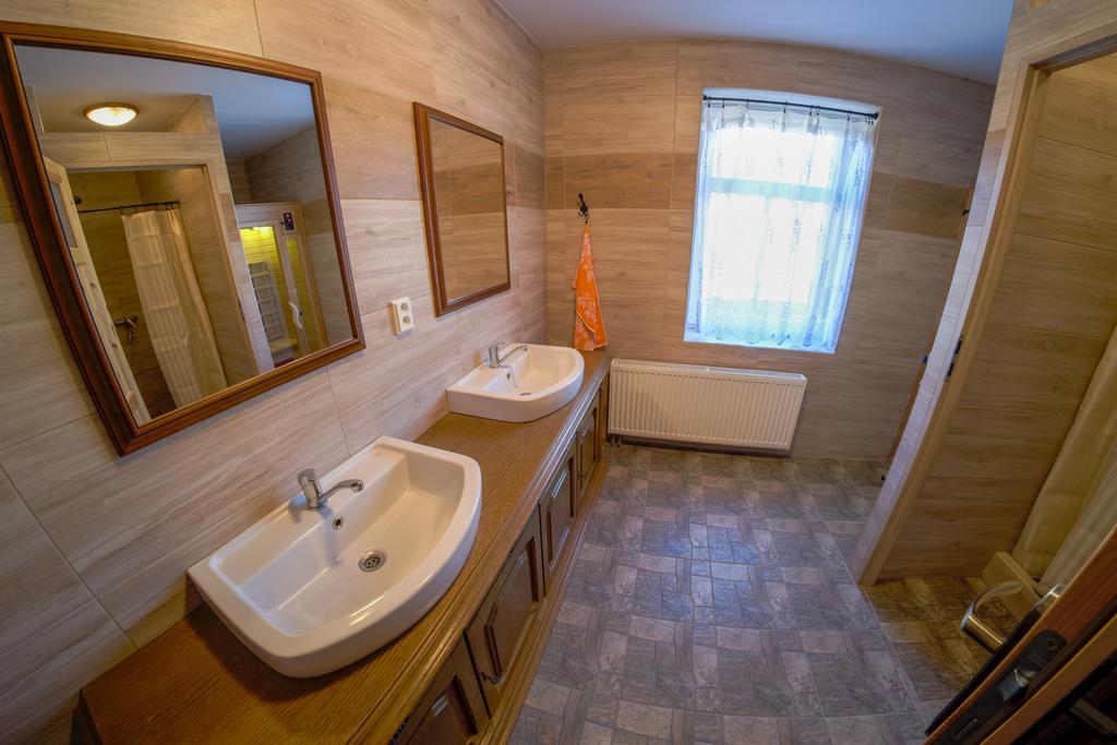 Penzion Stovka Božanov Exteriér fotografie